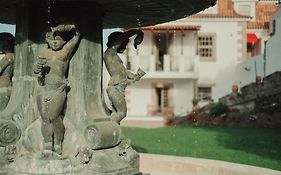 Collares Sintra Petit Palais